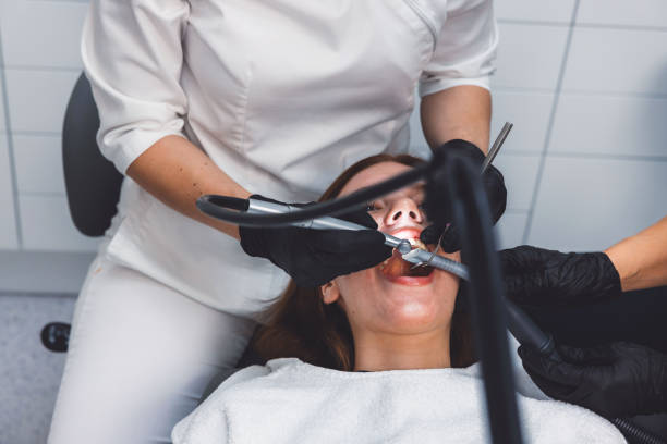 Best Broken or Cracked Tooth Emergency Dentist in Bourbon, MO